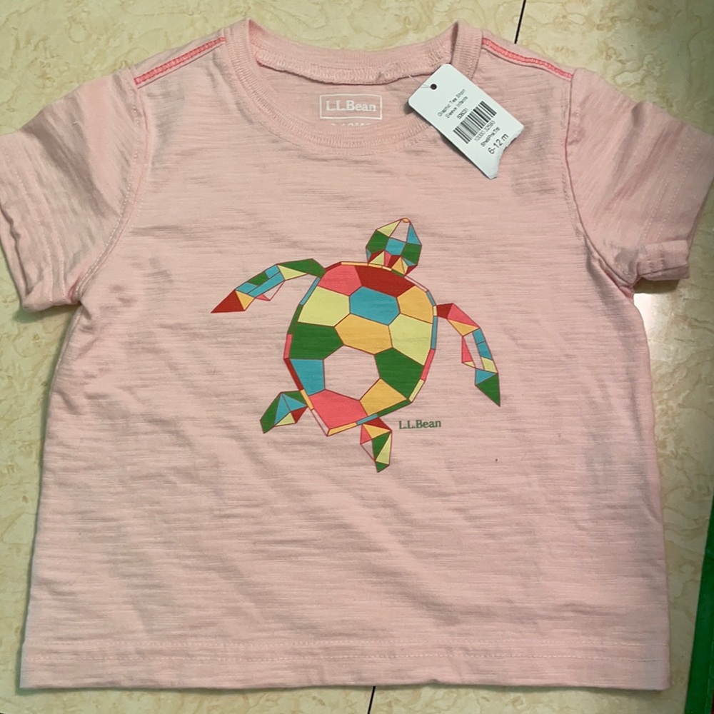 NWT LL Bean tshirt runs big